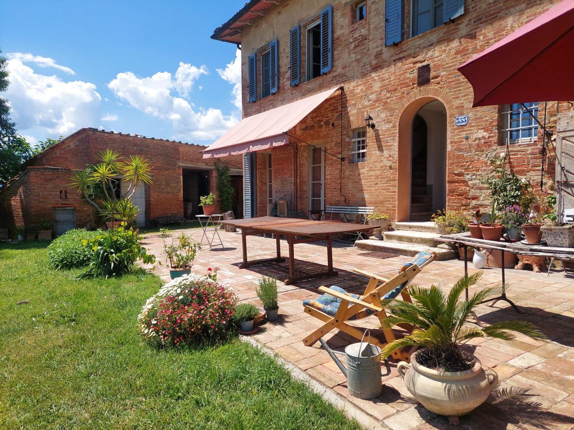 Bed and Breakfast Casa Ezio Marchi Bettolle Exterior foto
